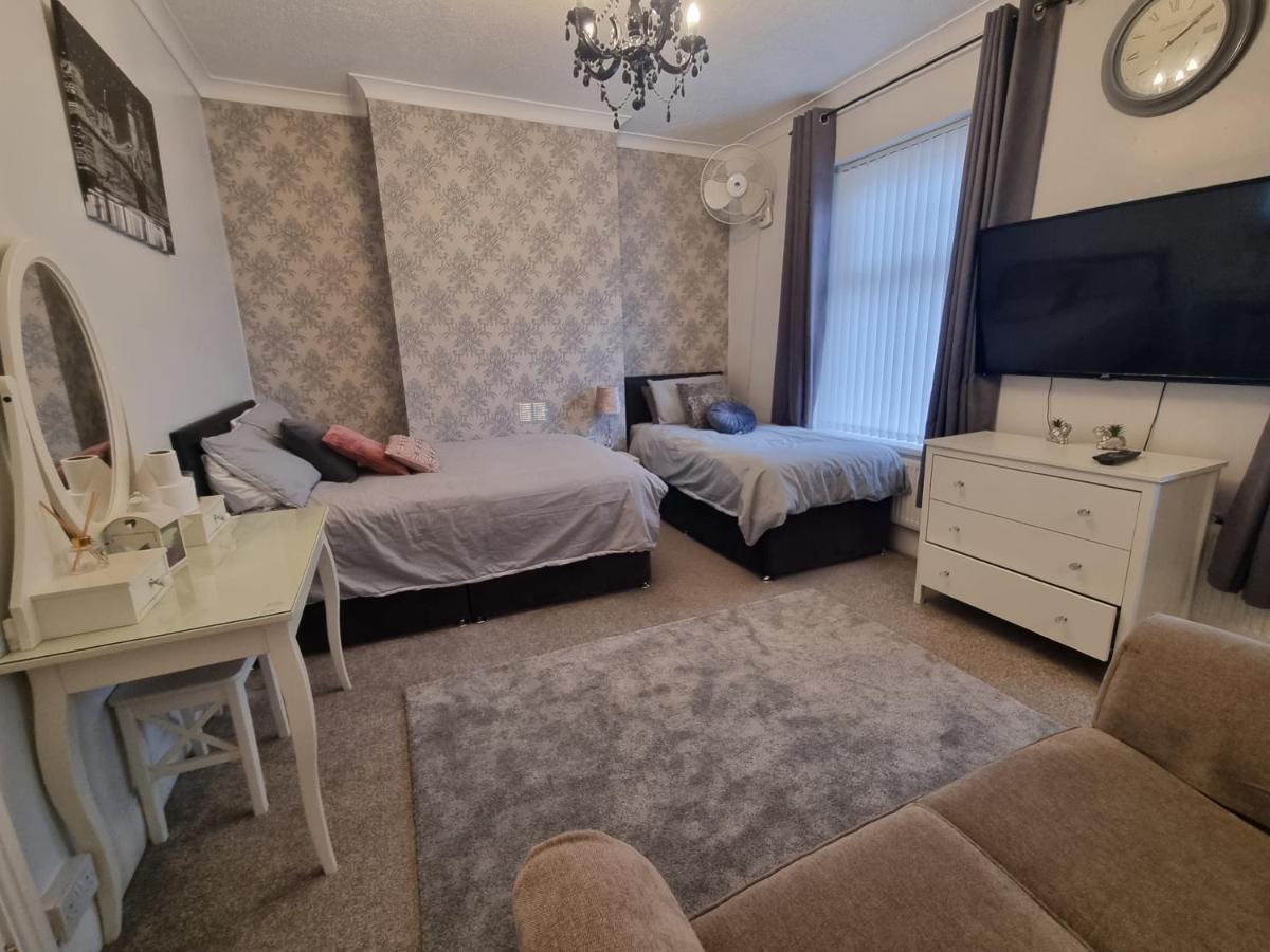 Private Luxury Double Room In Cardiff Zewnętrze zdjęcie