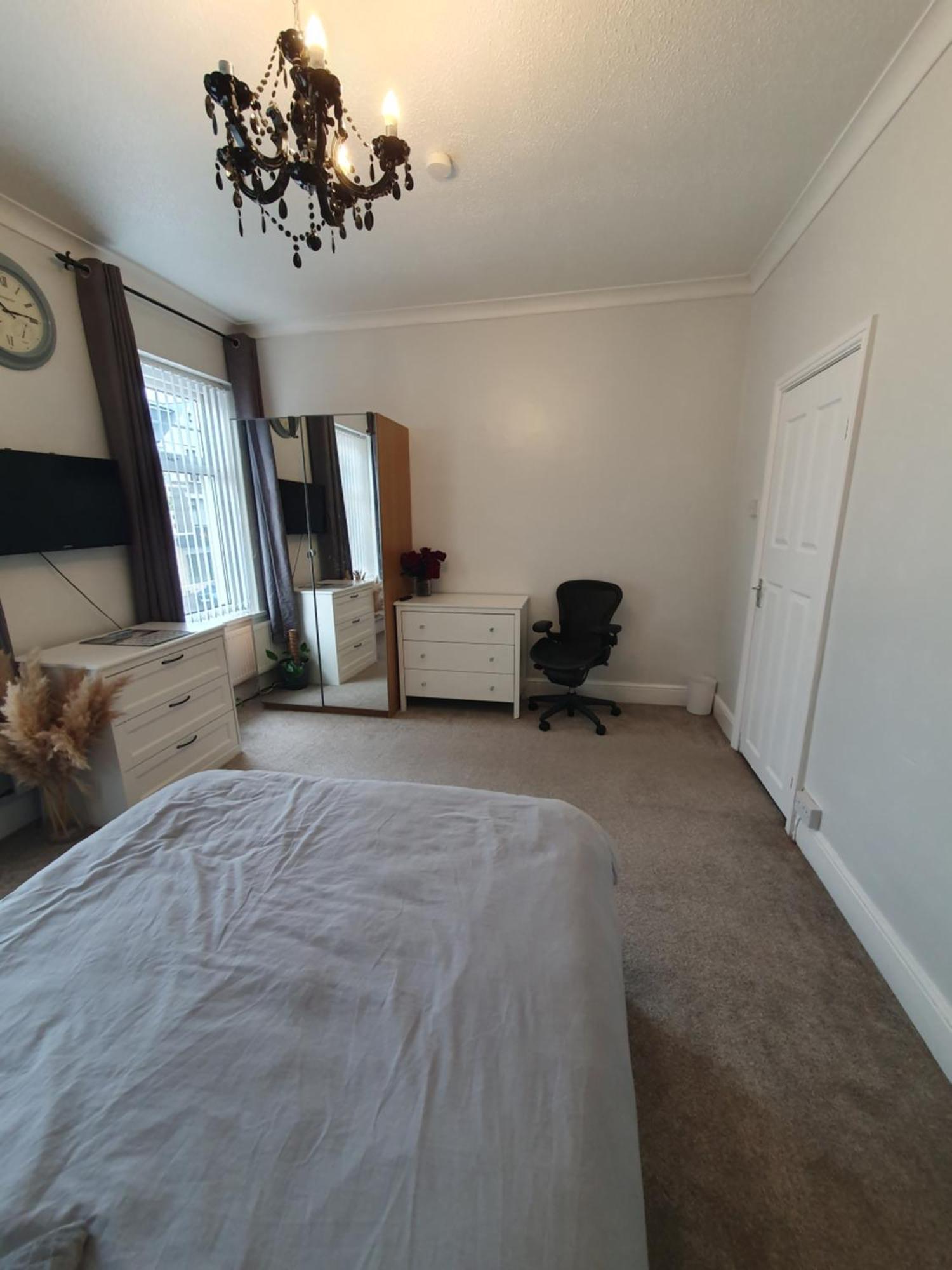 Private Luxury Double Room In Cardiff Zewnętrze zdjęcie